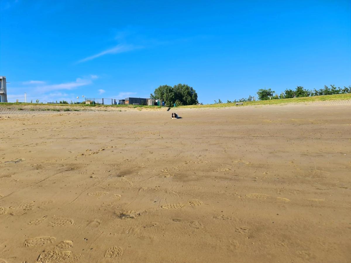 De Corner van Zeeland met jacuzzi Sint-Annaland Buitenkant foto