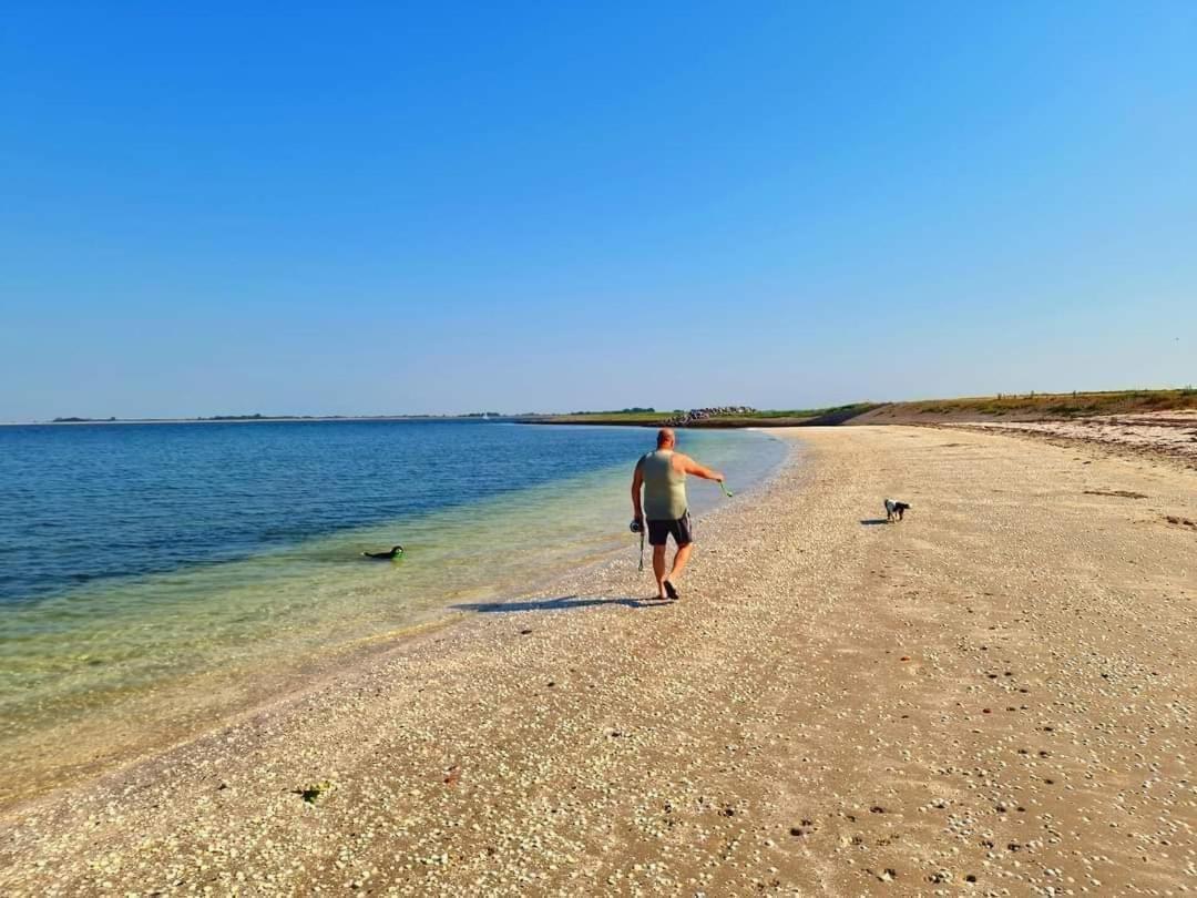 De Corner van Zeeland met jacuzzi Sint-Annaland Buitenkant foto